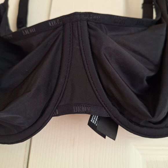 🎁DYNK Table Top Micro Unlined Black Demi Bra Size 38D - Picture 4 of 10
